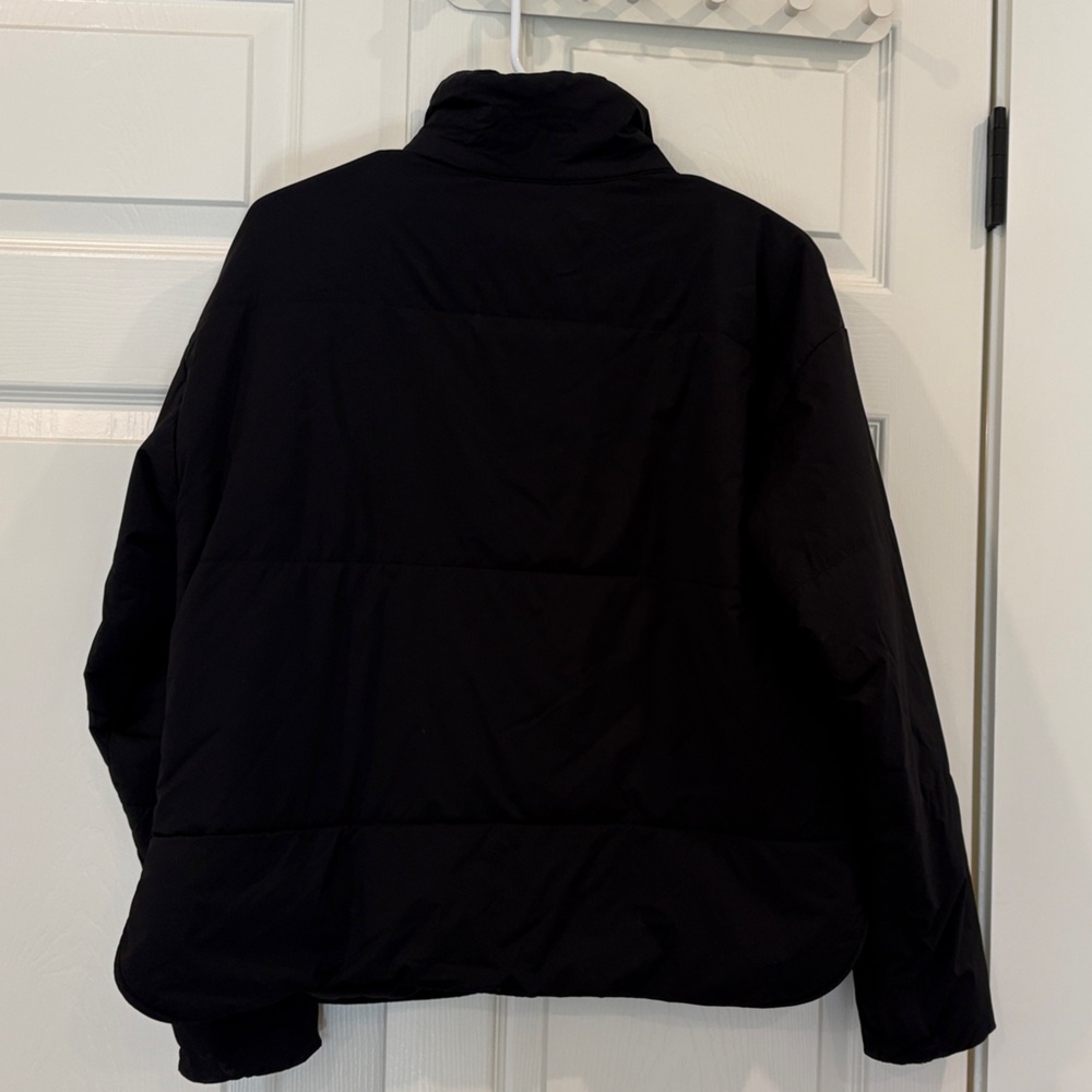 Vuori Black Quilted Puffer Jacket - Picture 2 of 6